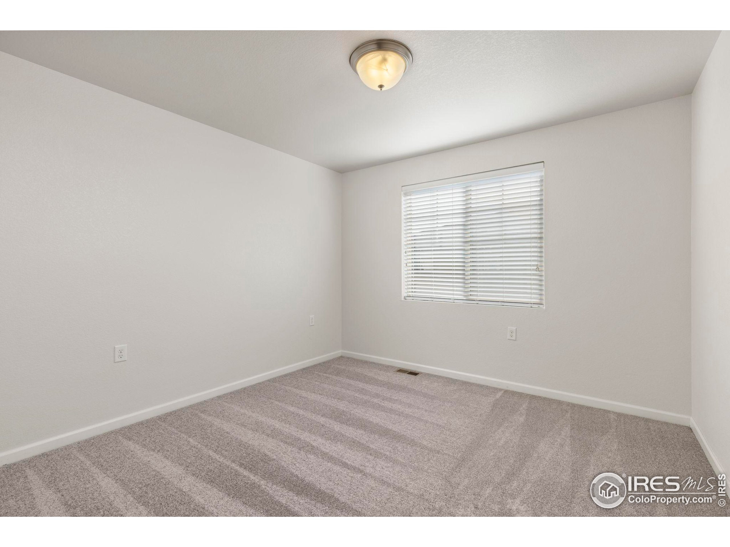 2585 Trio Falls Dr