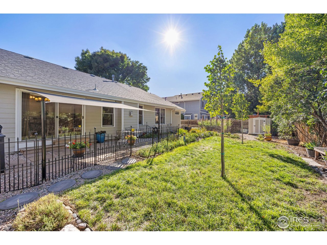 2800 Whitworth Dr