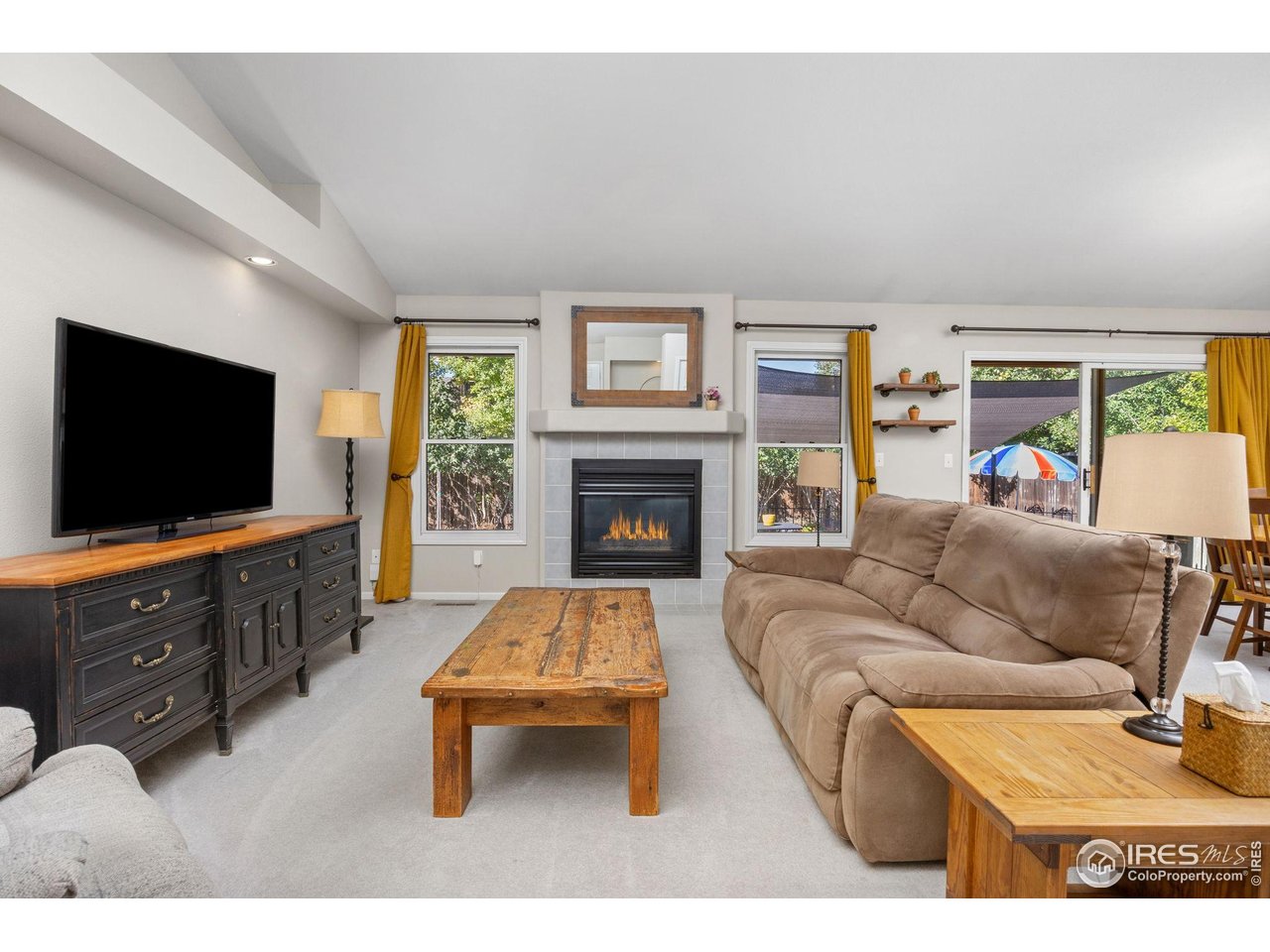 2800 Whitworth Dr