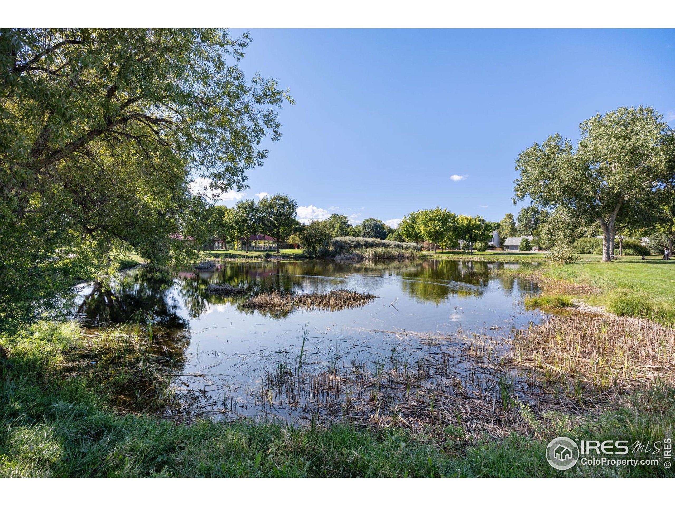 2800 Whitworth Dr
