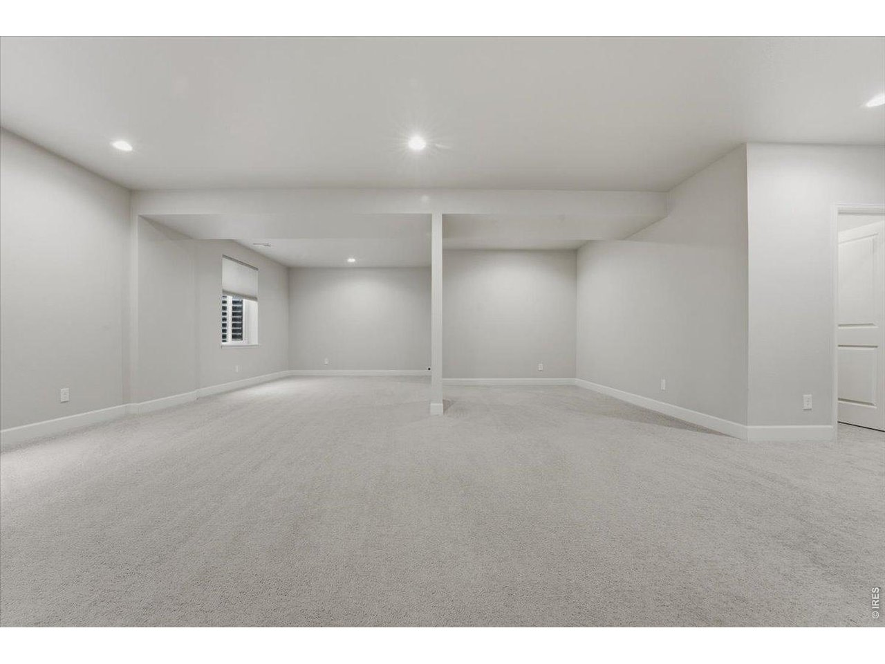 5487 Chantry Dr
