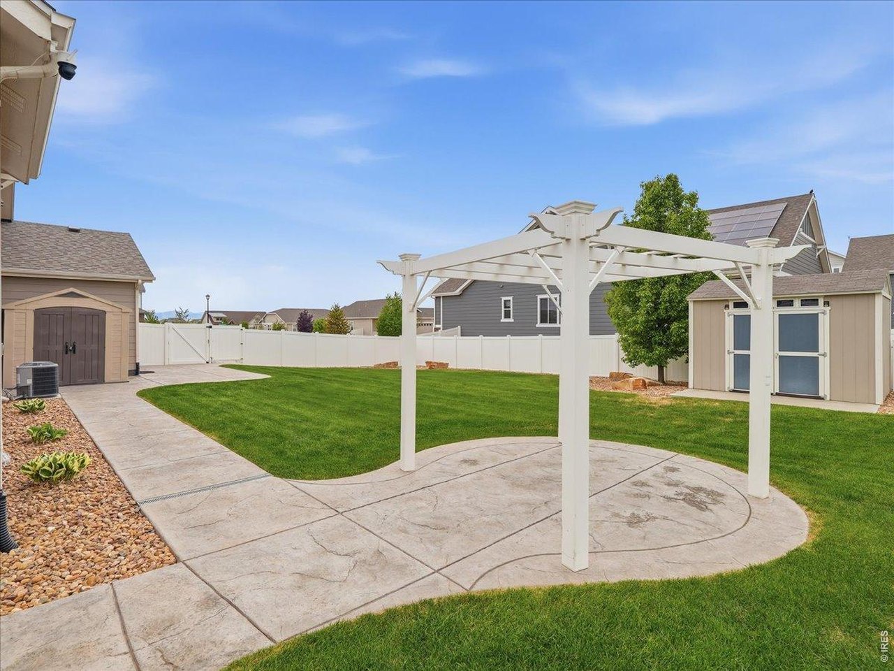 5487 Chantry Dr