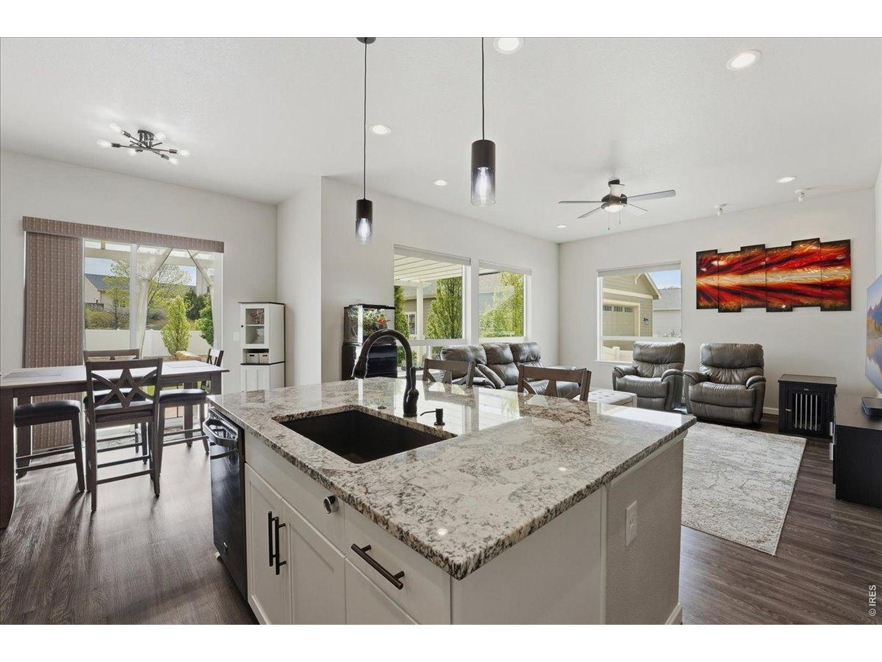 5487 Chantry Dr
