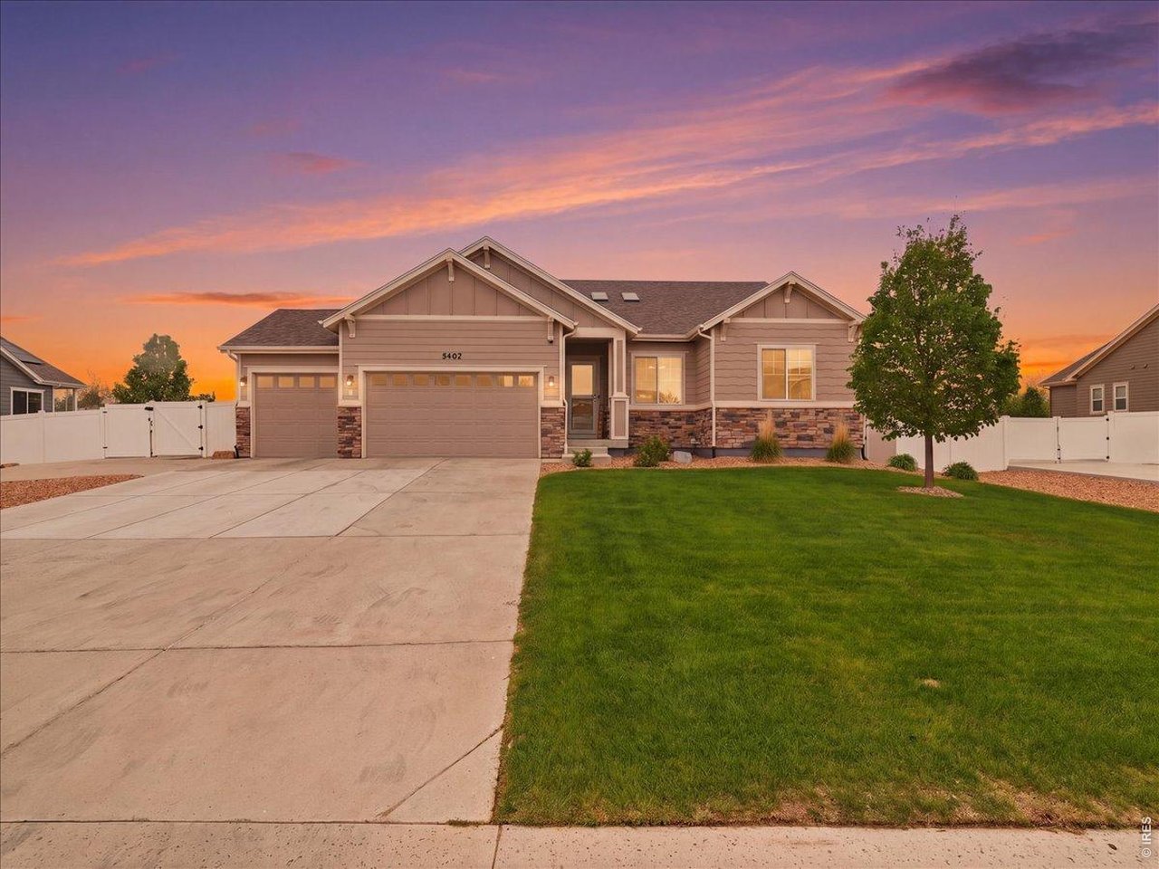 5487 Chantry Dr