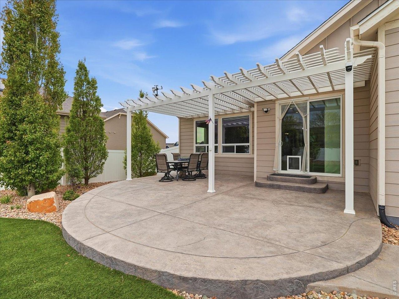5487 Chantry Dr