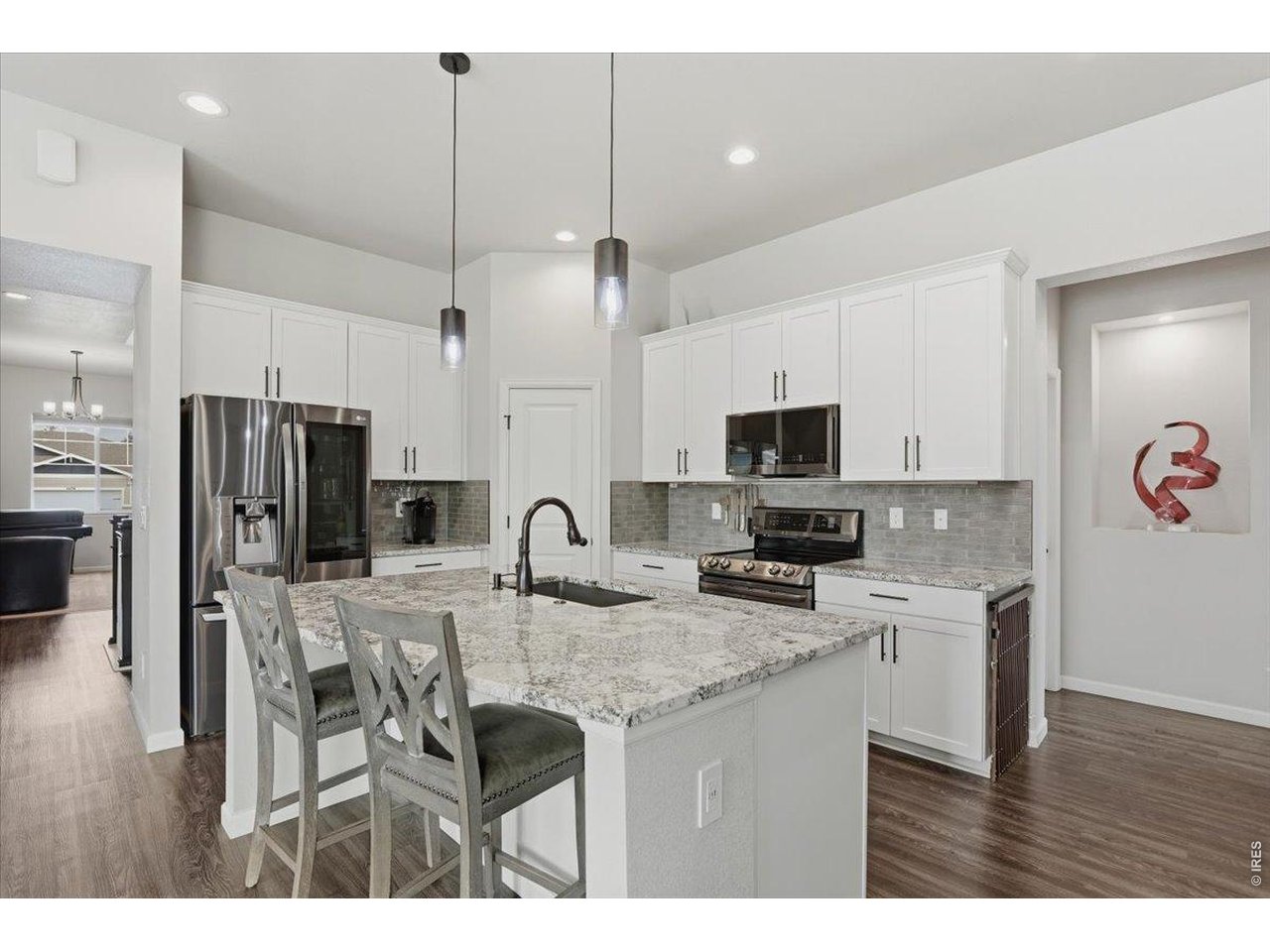 5487 Chantry Dr