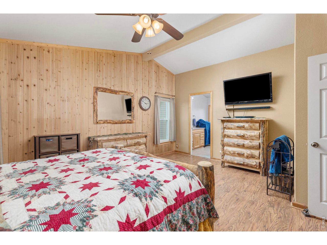 15350 Cavanaugh Rd