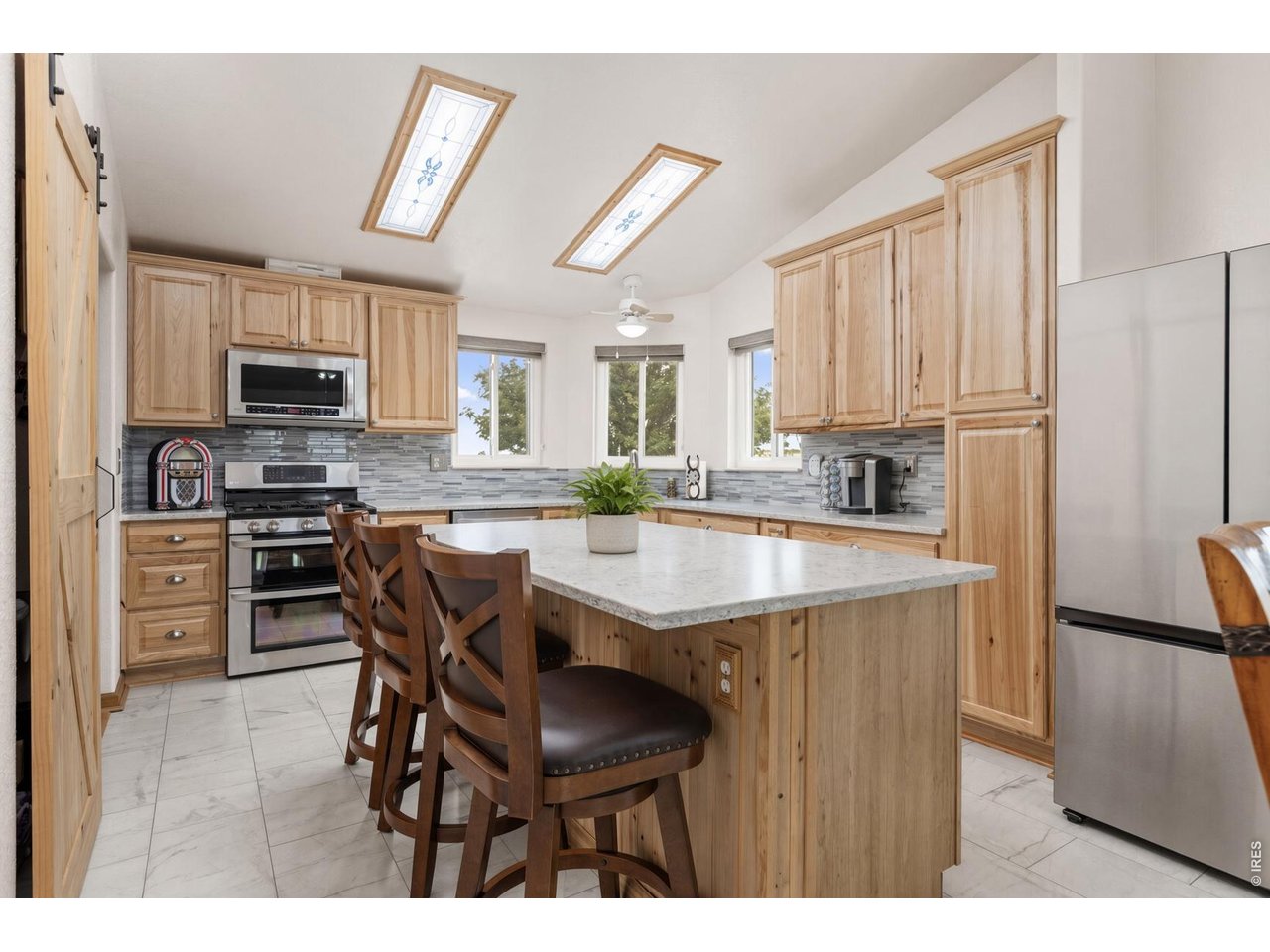 15350 Cavanaugh Rd