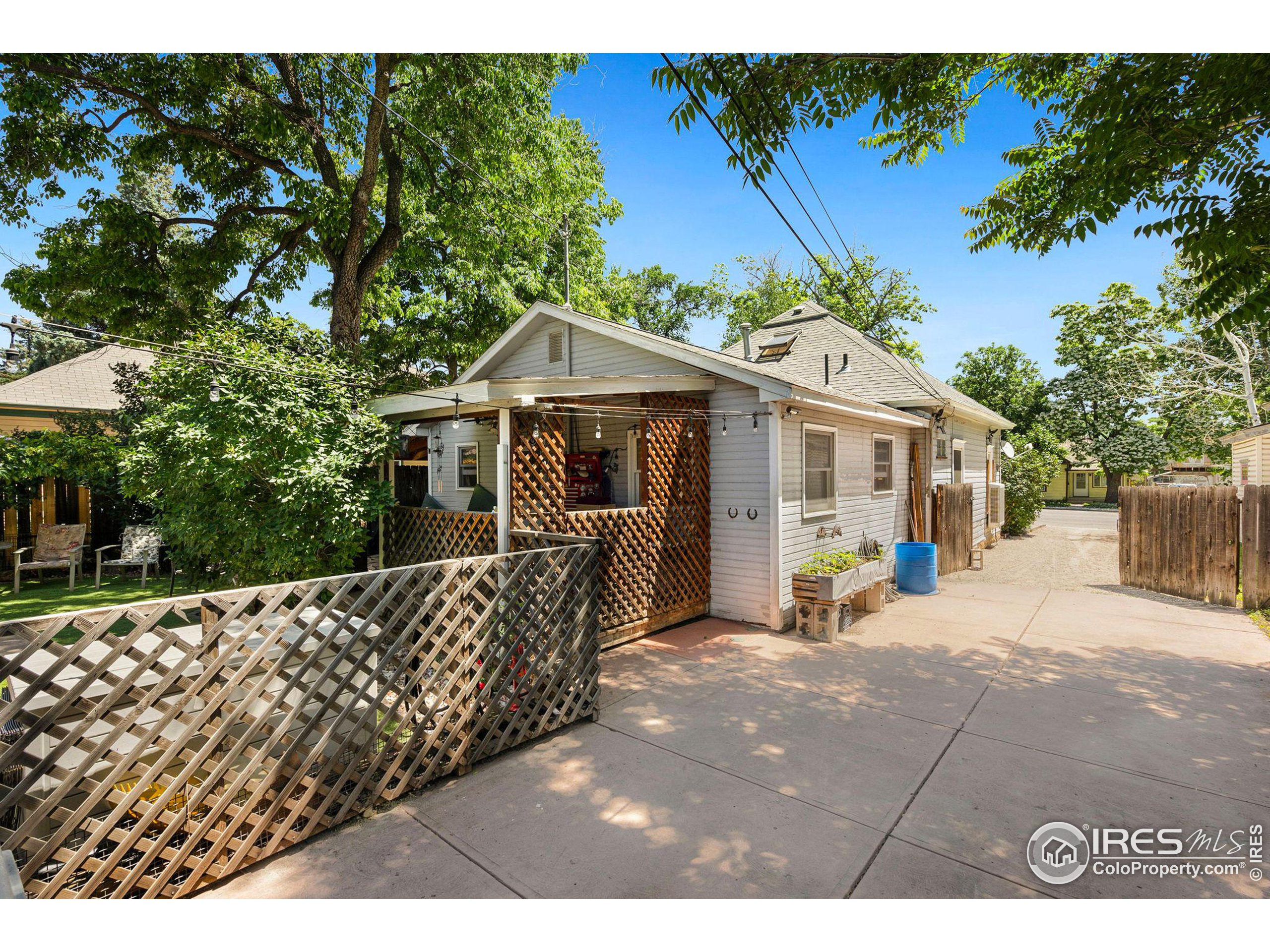 1129 N Cleveland Ave