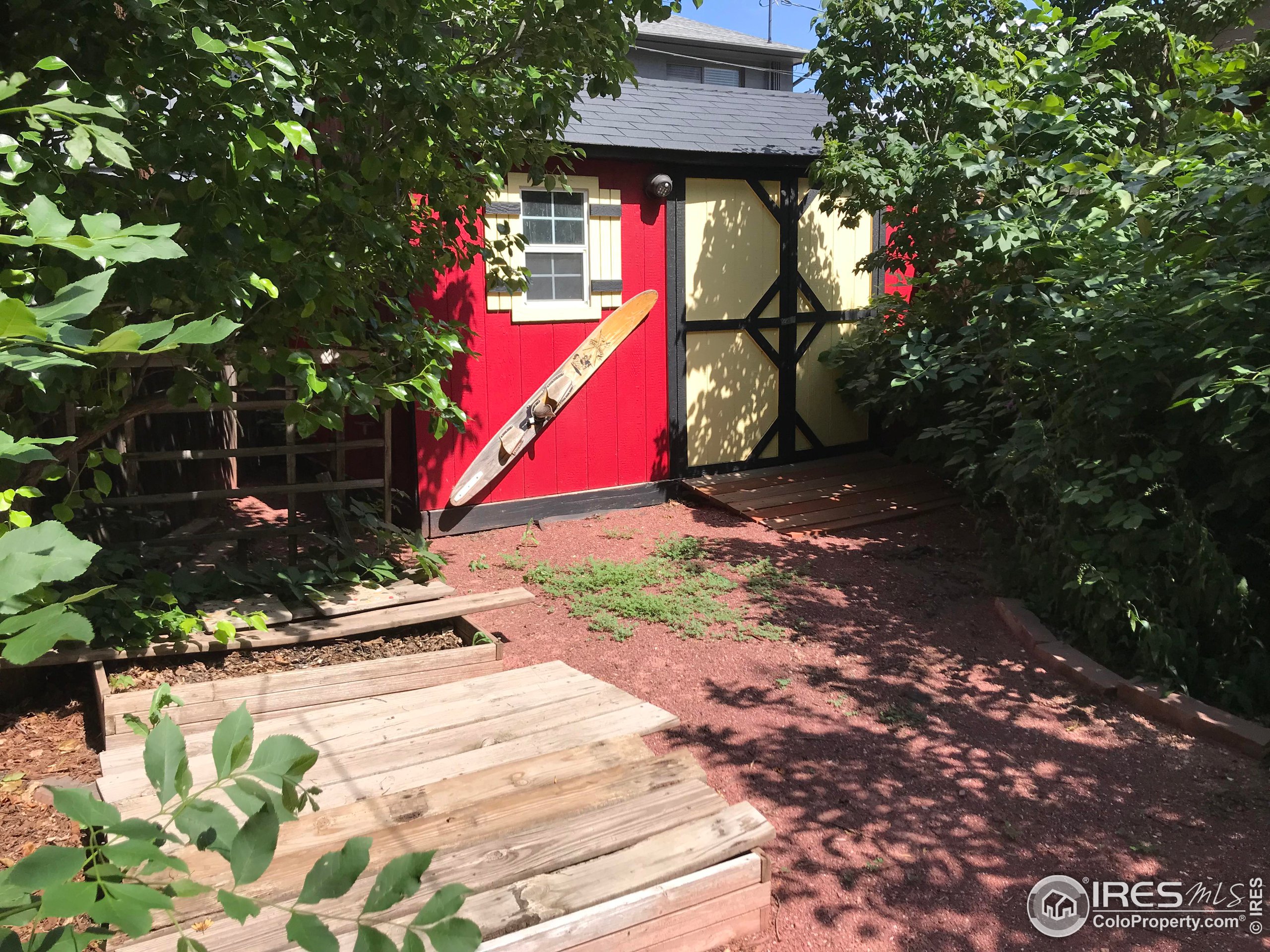 750 N Grant Ave