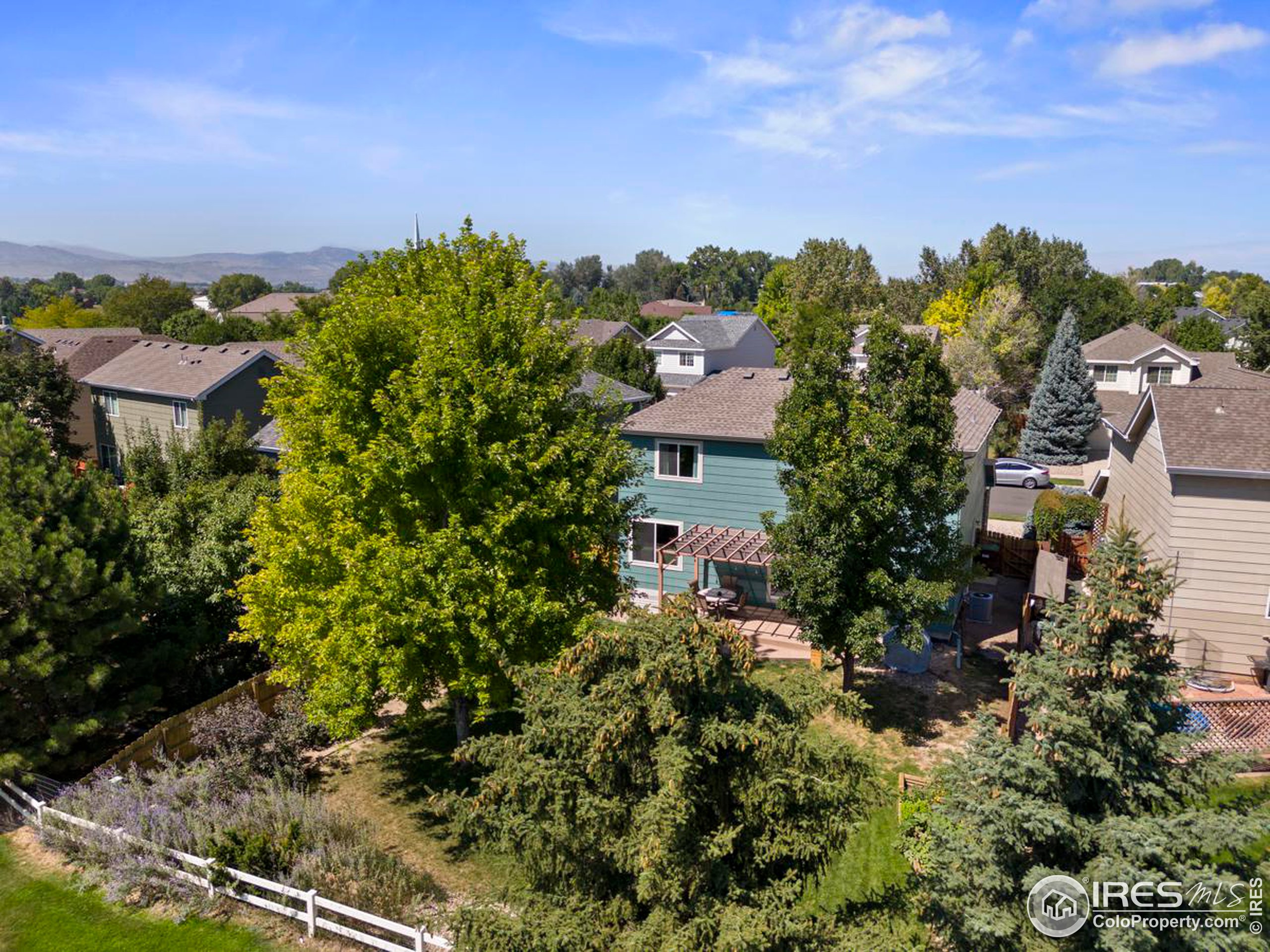 2233 Merlot Ct
