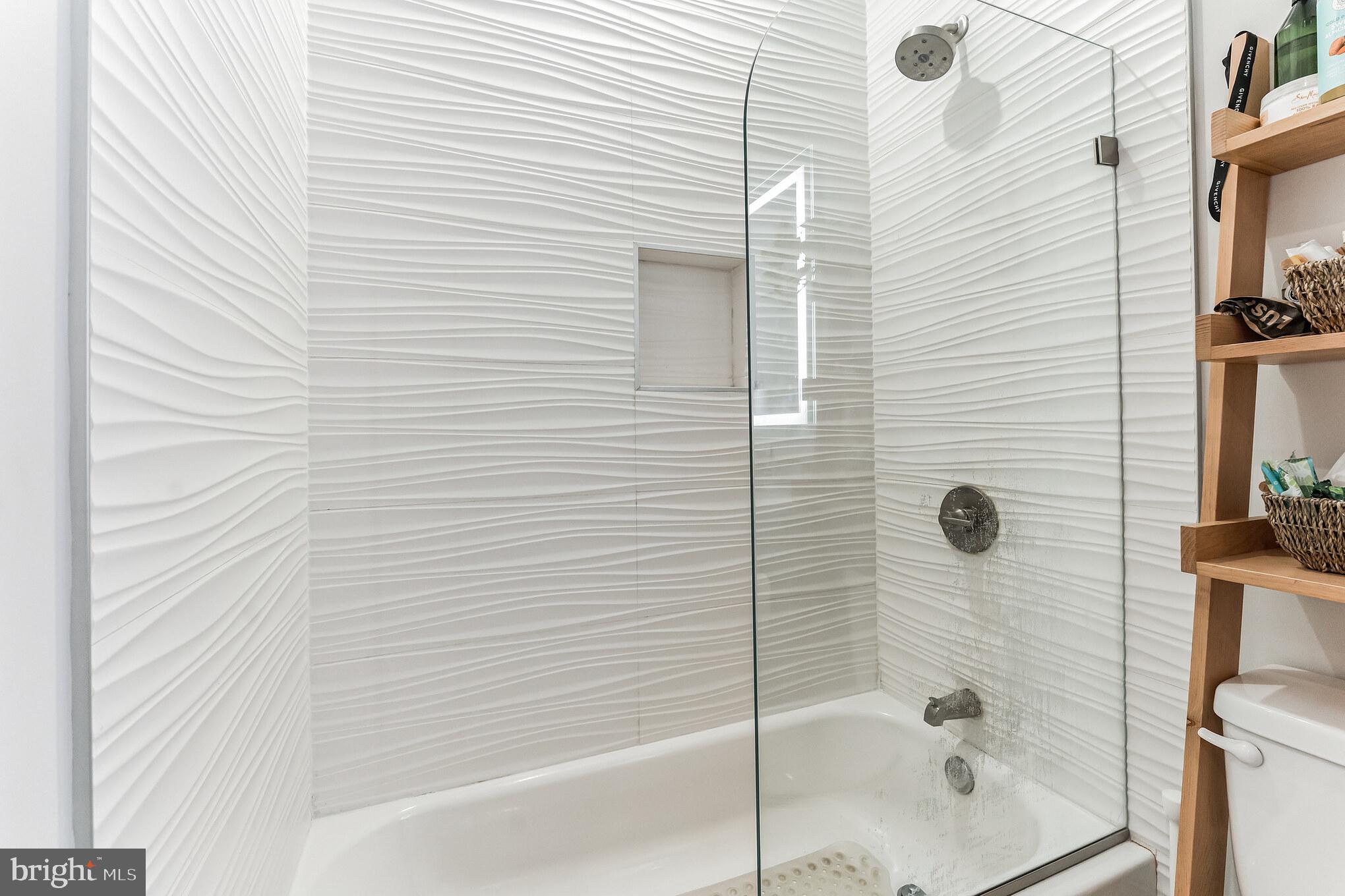 3523 14th STREET NW Unit: 3