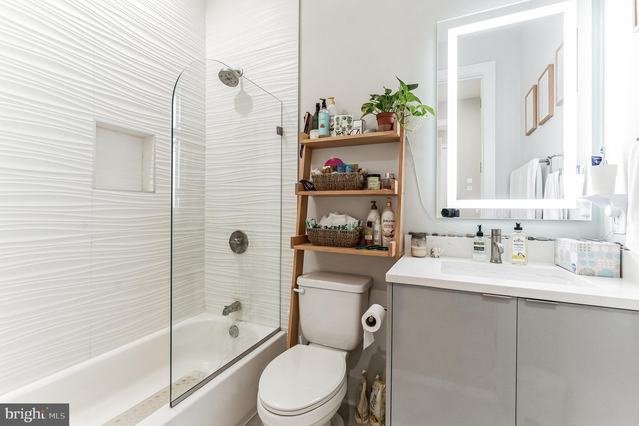 3523 14th STREET NW Unit: 3
