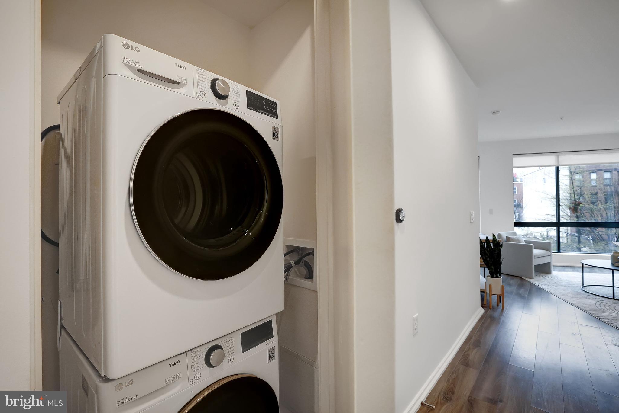 1550 11th St NW #209