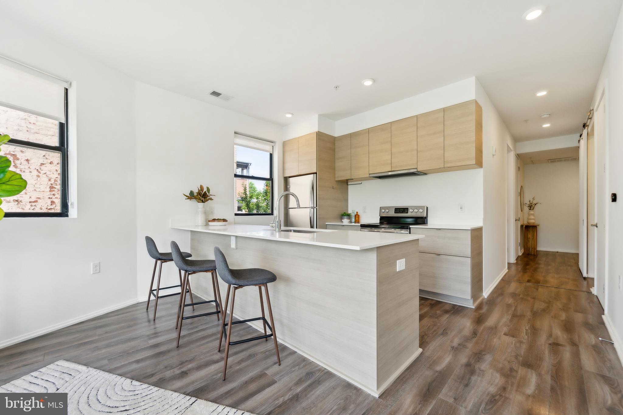 1550 11th St NW #209