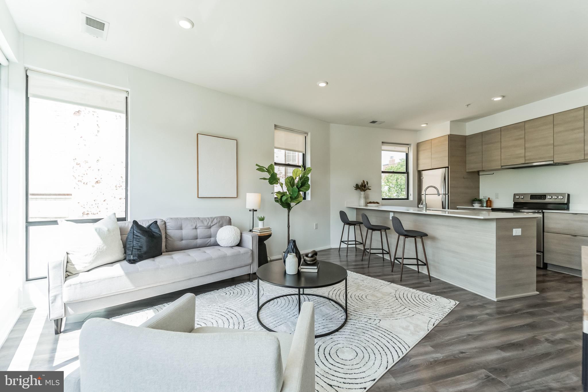 1550 11th St NW #209