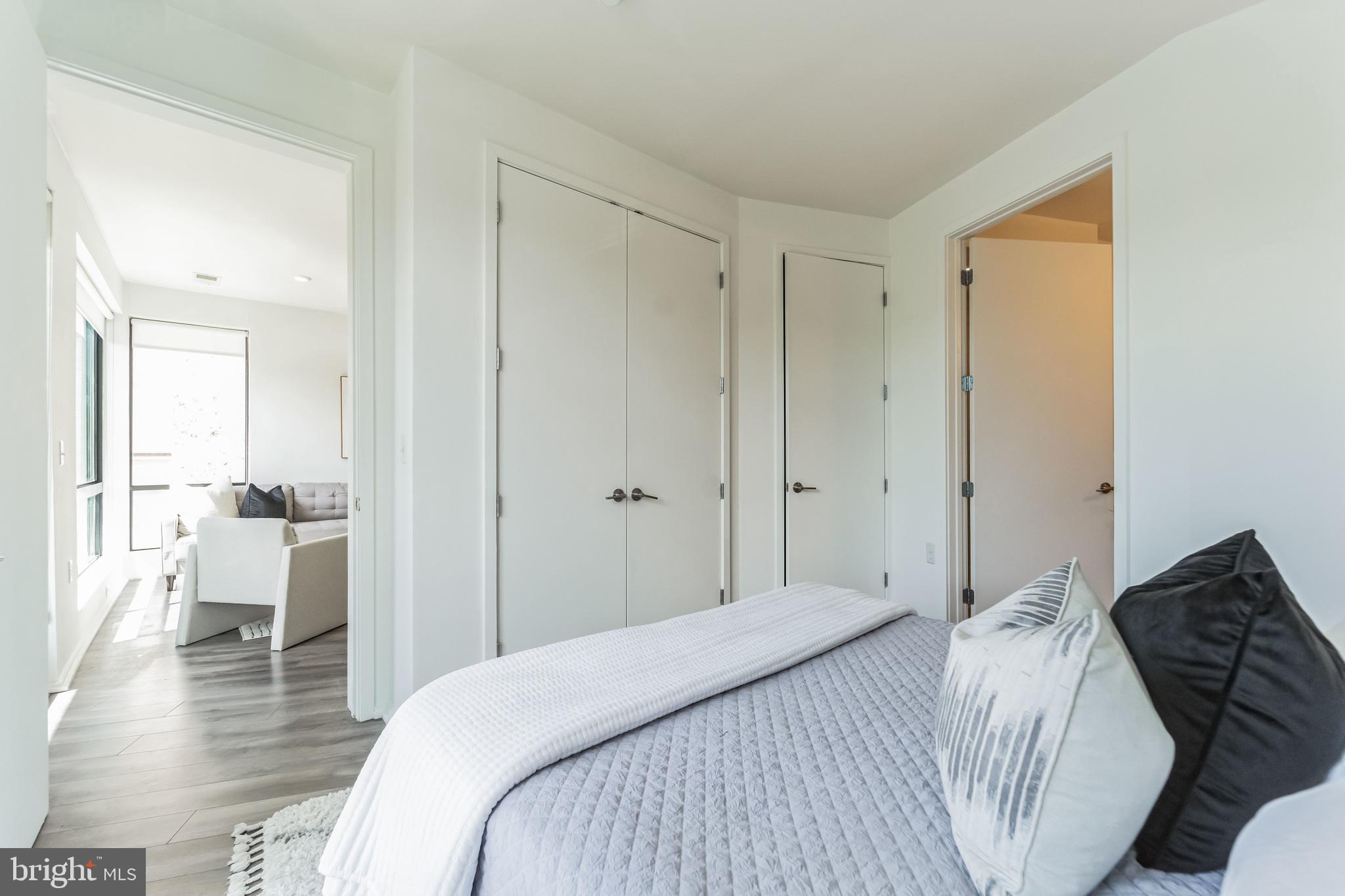 1550 11th St NW #209