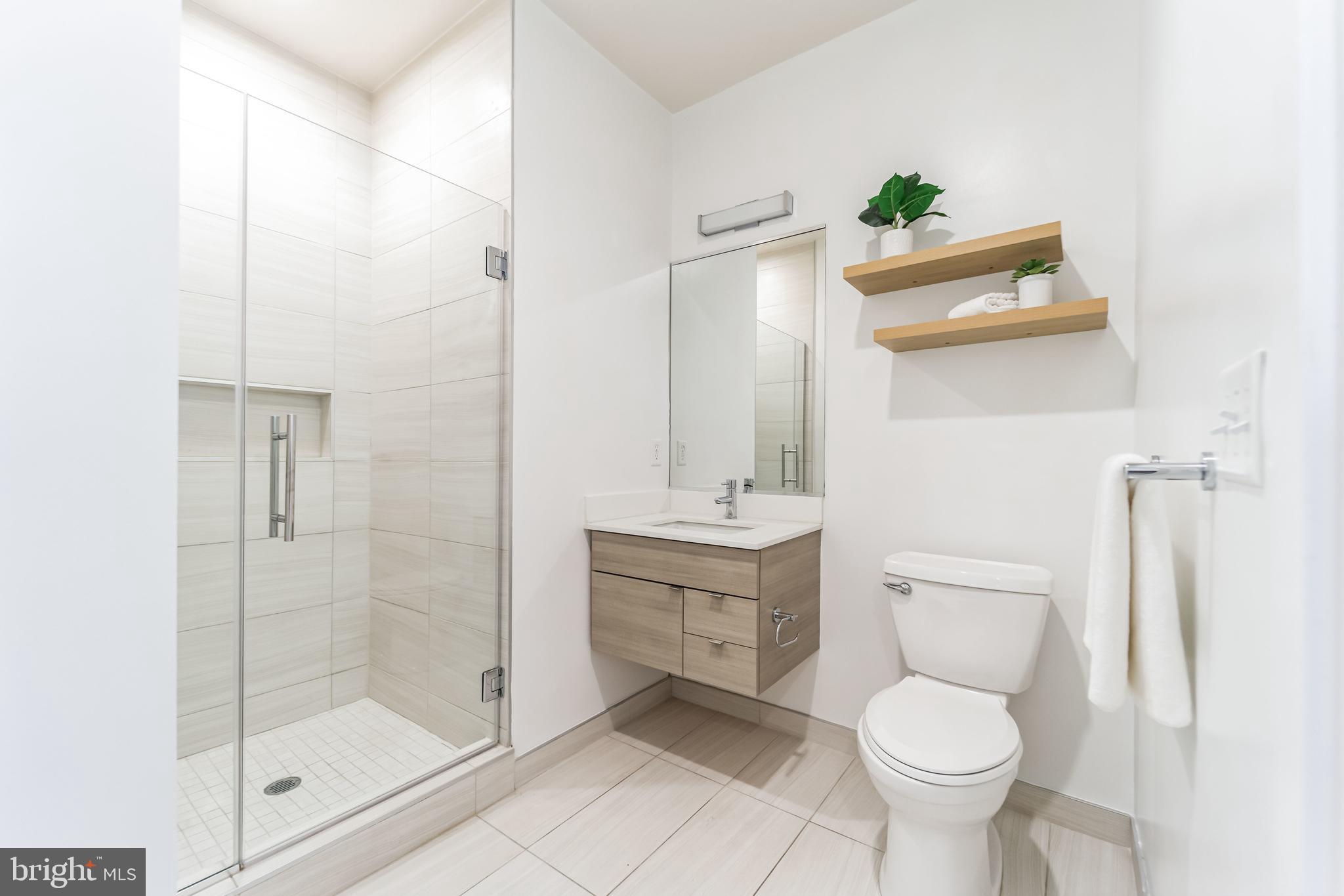 1550 11th St NW #209