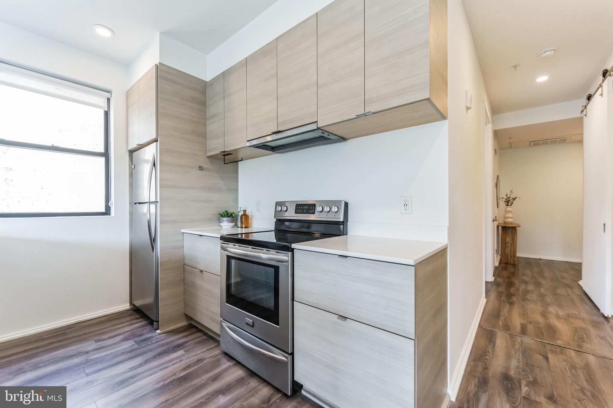 1550 11th St NW #209