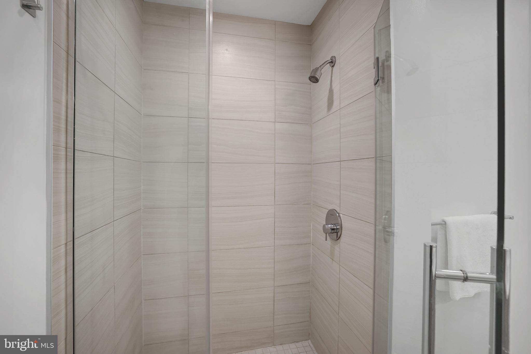 1550 11th St NW #209