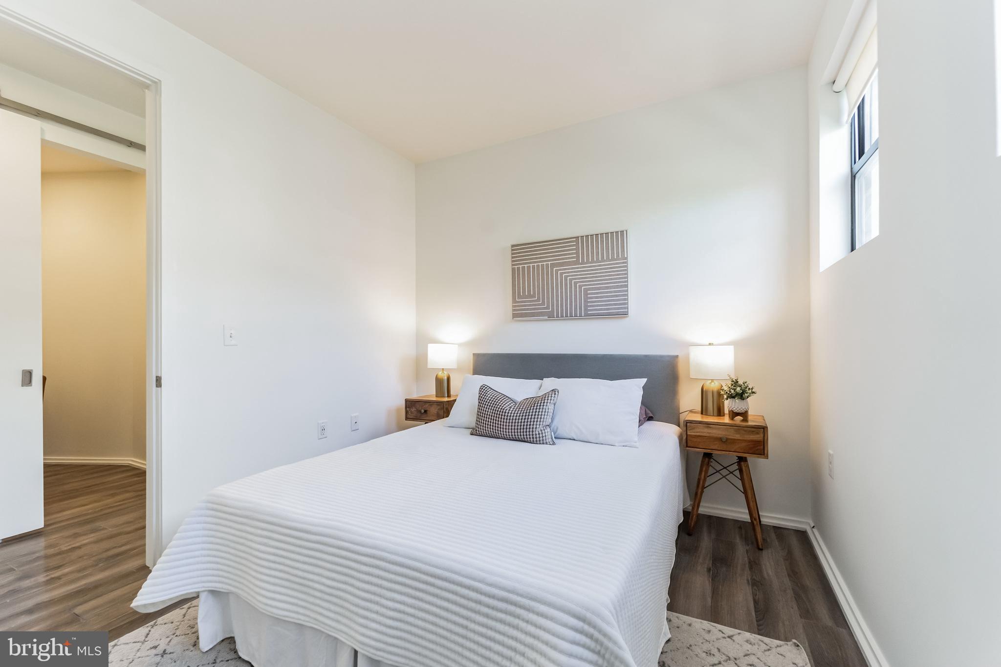 1550 11th St NW #209