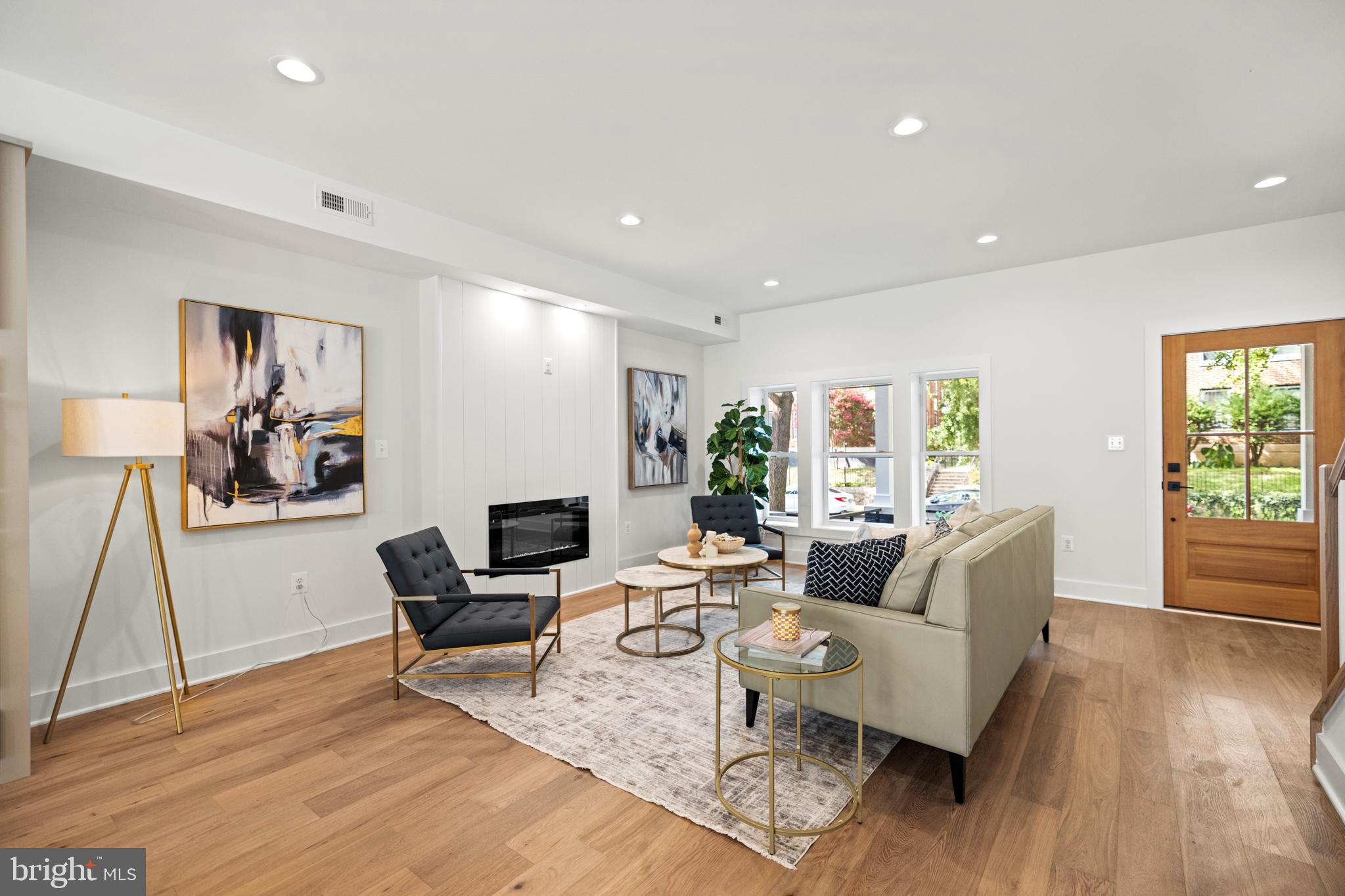 1442 Spring Rd NW