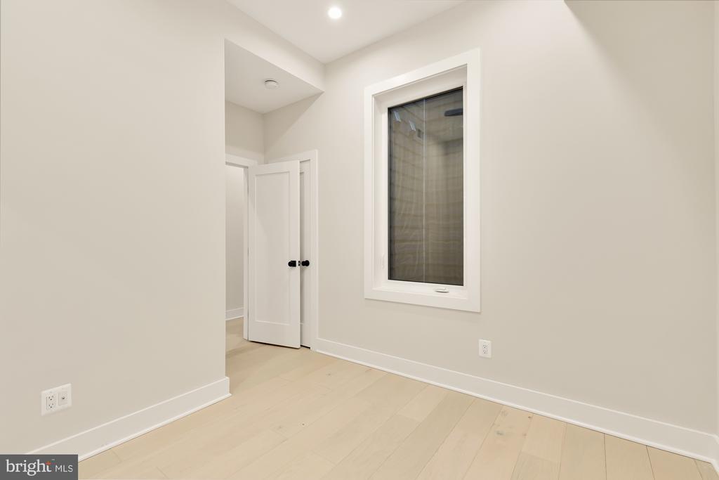 5507 7th NW #3