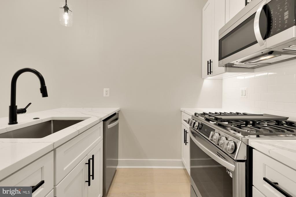 5507 7th NW #3