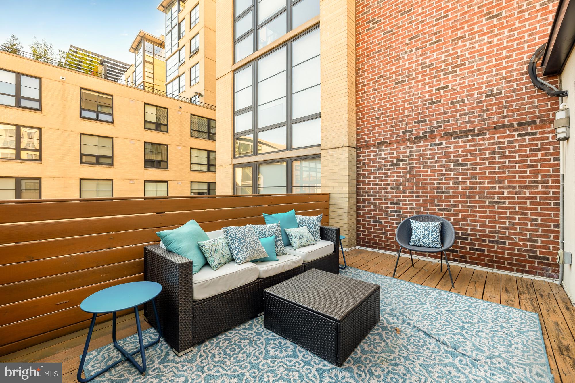 1342 W ST NW