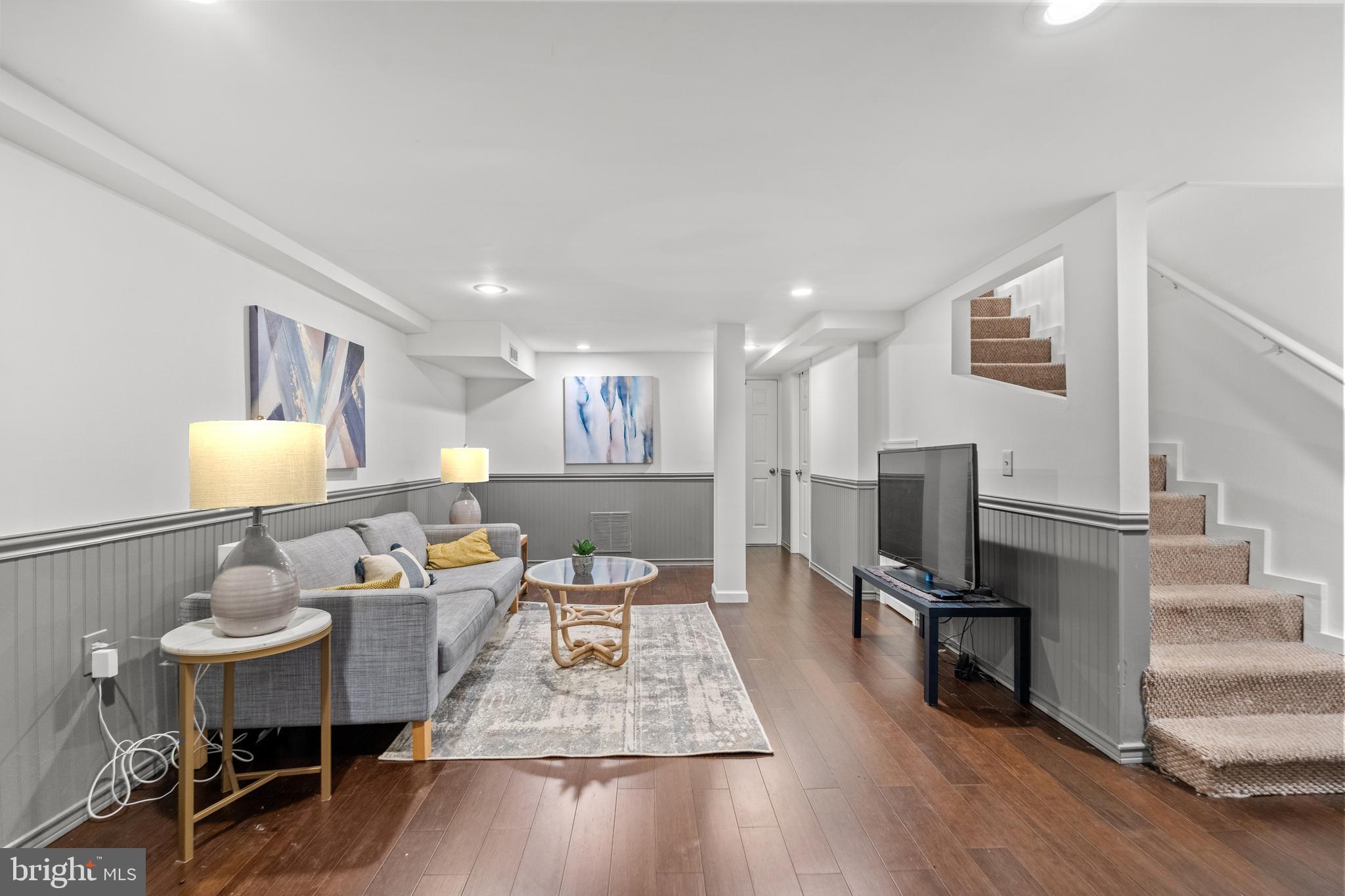 2315 13TH PL NE