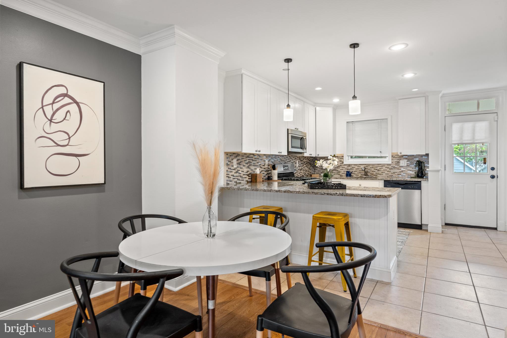 2315 13TH PL NE