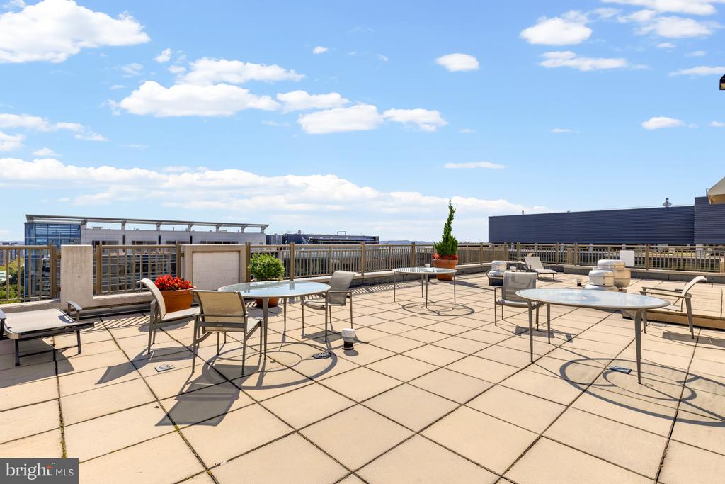 1150 K STREET NW 1211