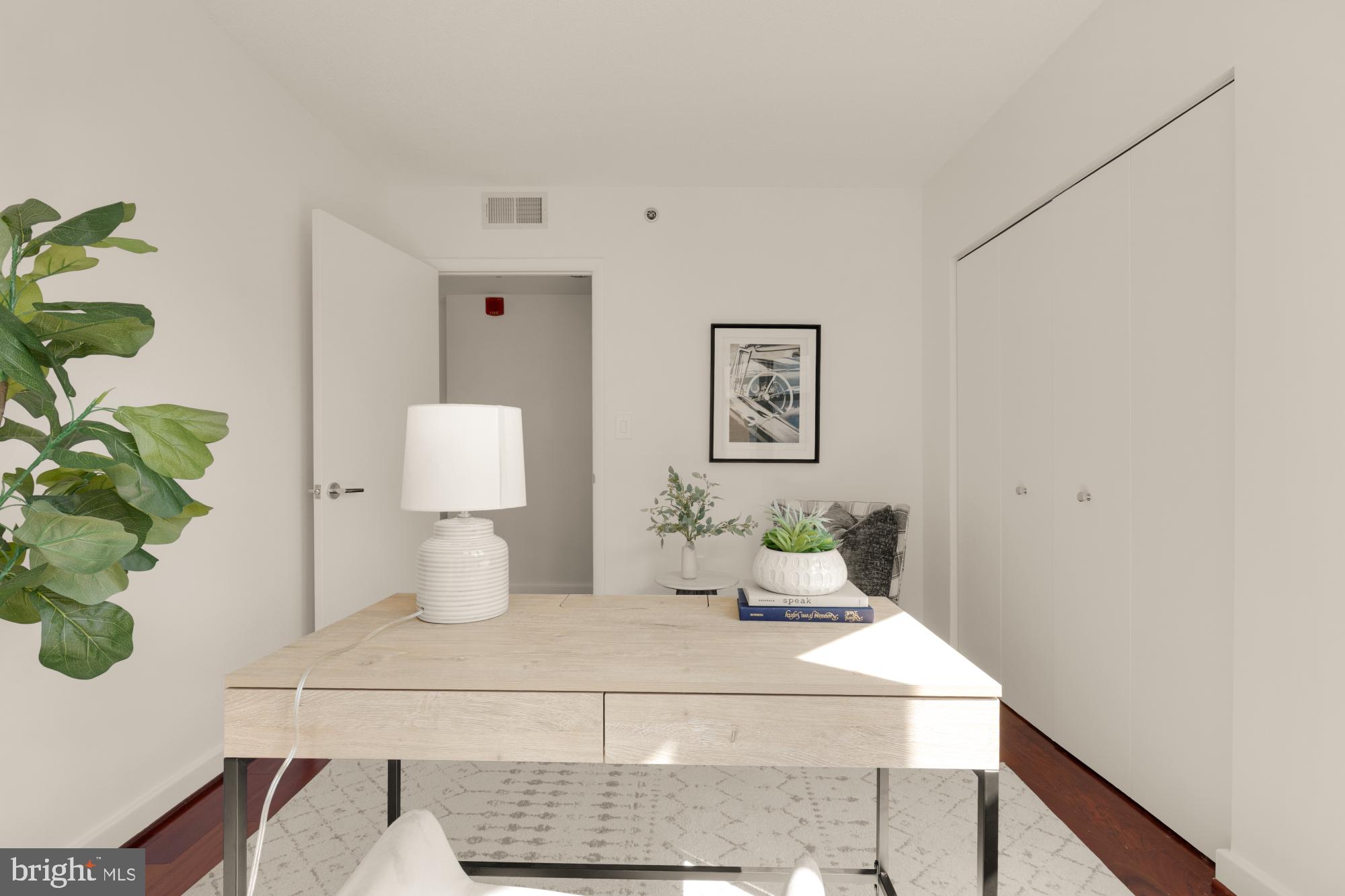 1150 K STREET NW 1211