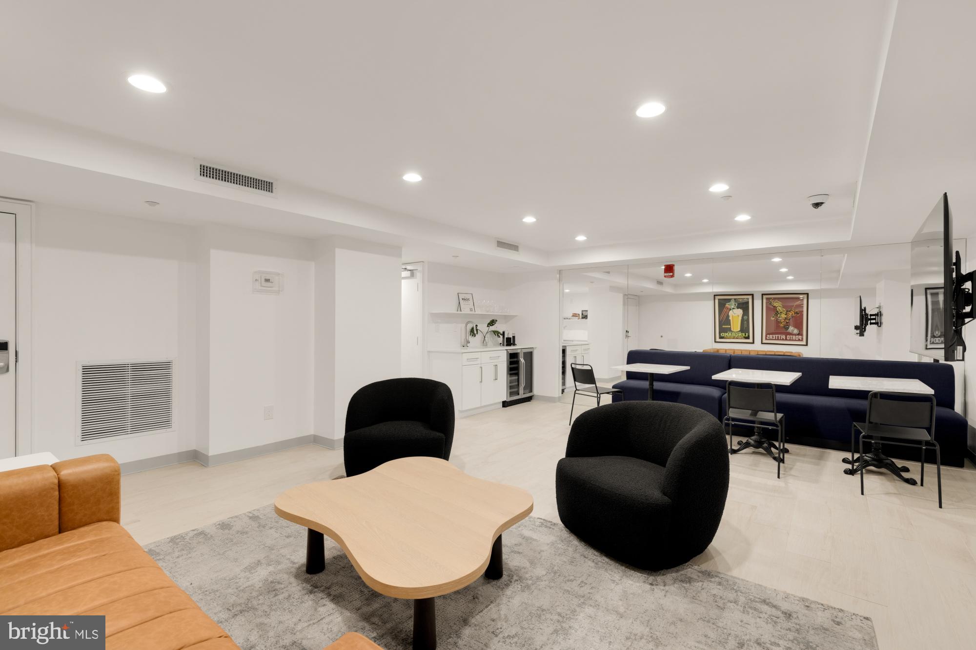 1150 K STREET NW 1211