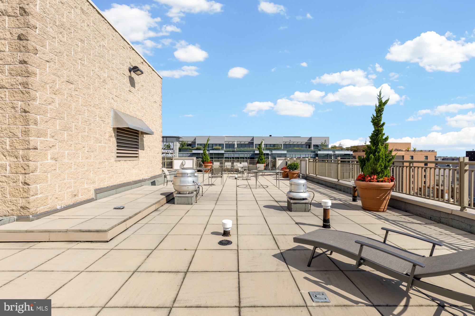 1150 K STREET NW 1211