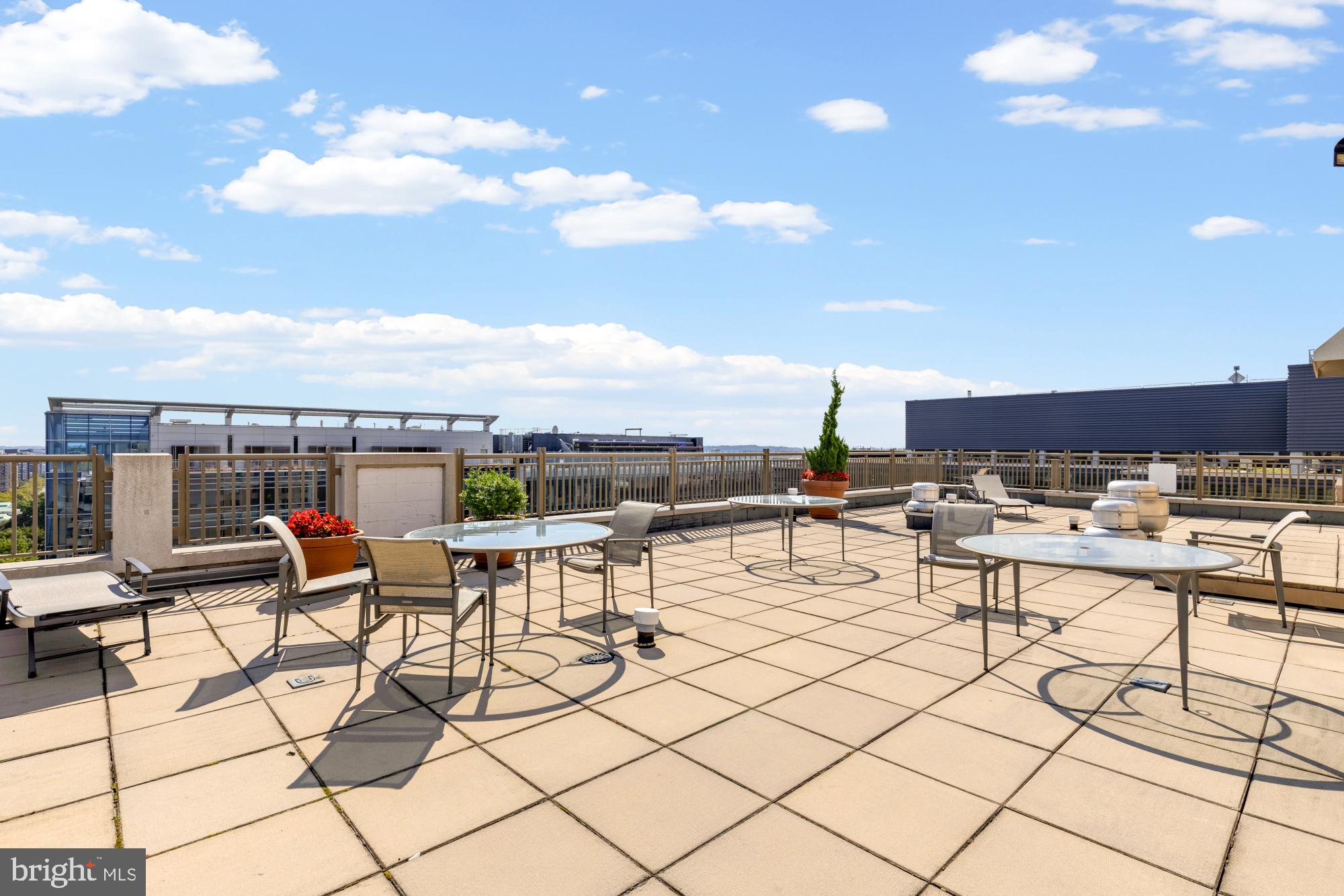 1150 K STREET NW 1211