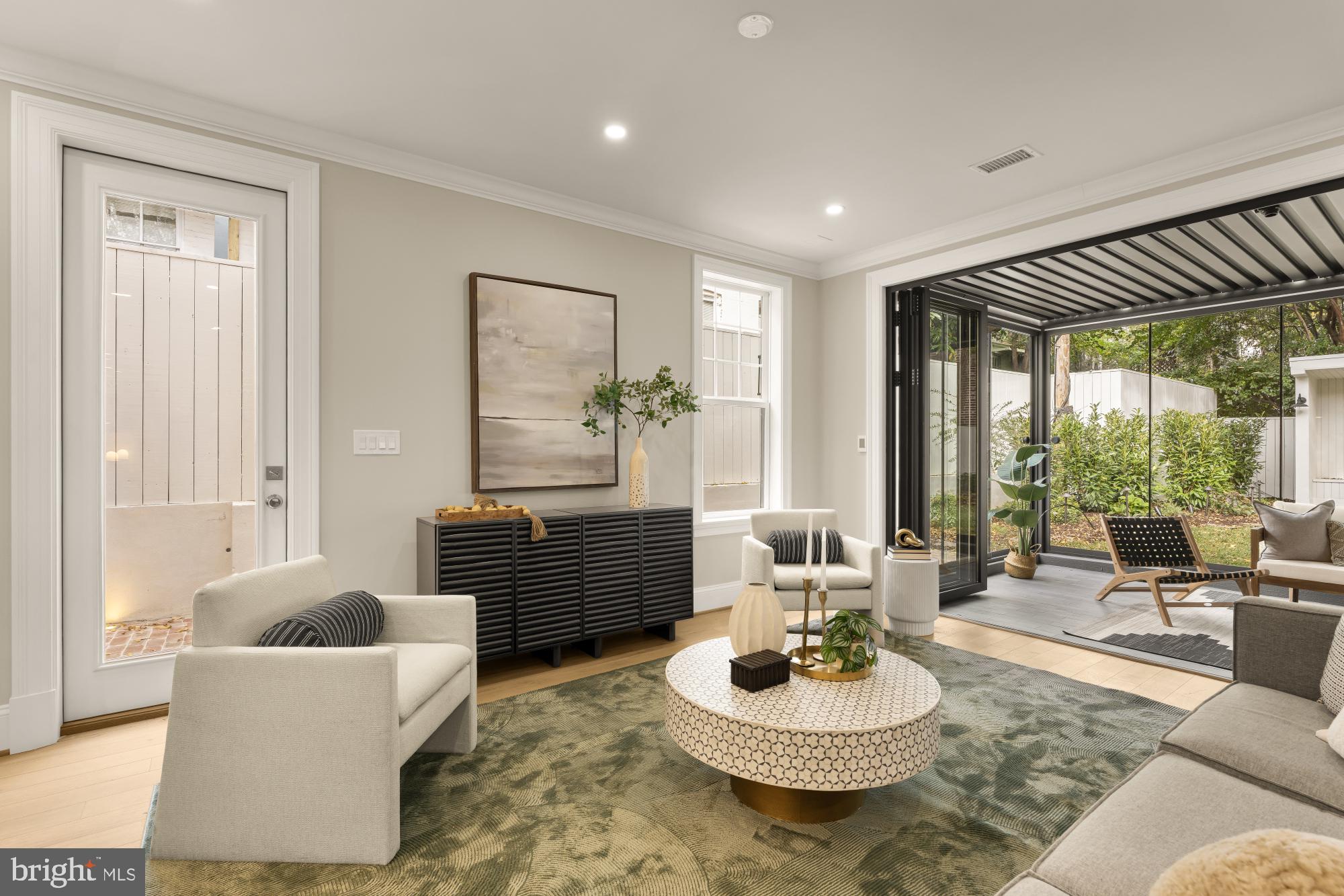 3277 PROSPECT STREET NW