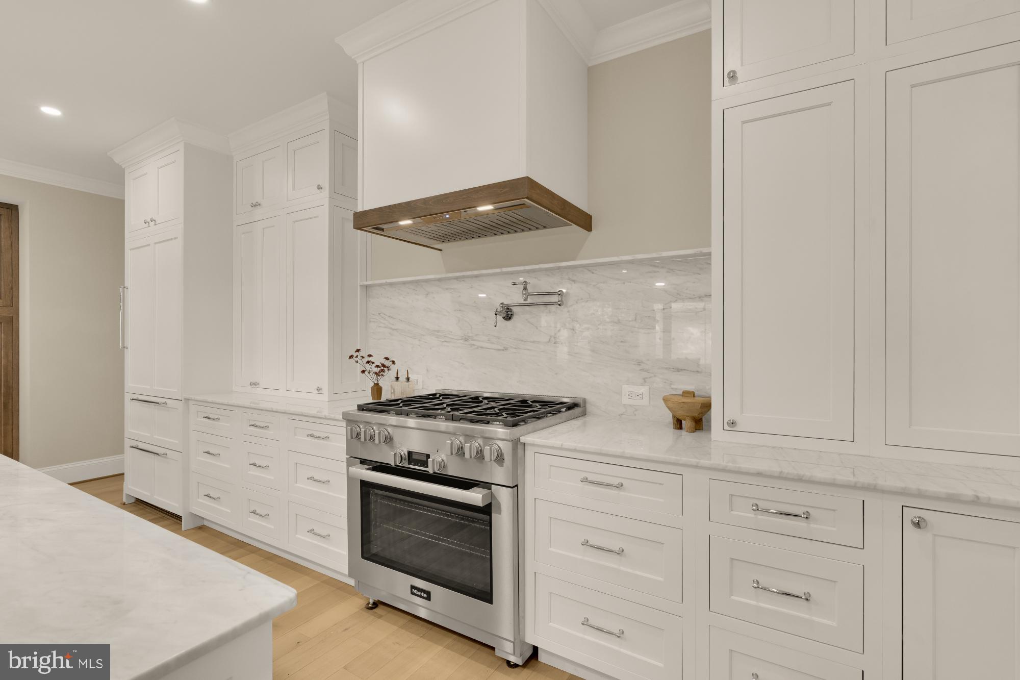 3277 PROSPECT STREET NW