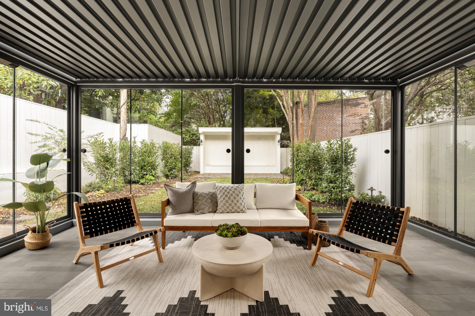 3277 PROSPECT STREET NW