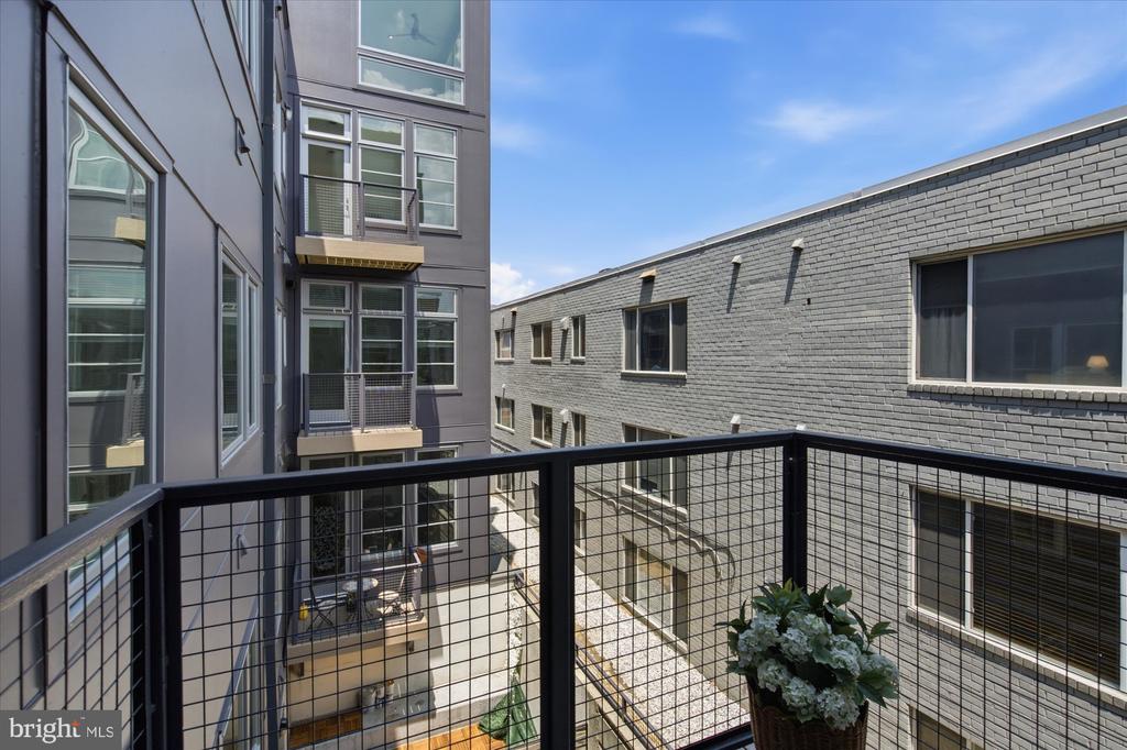 1443 CHAPIN STREET NW 302