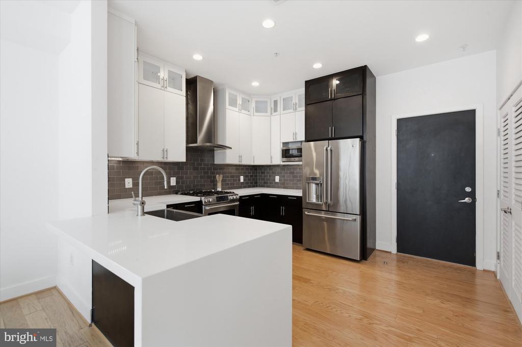 1443 CHAPIN STREET NW 302