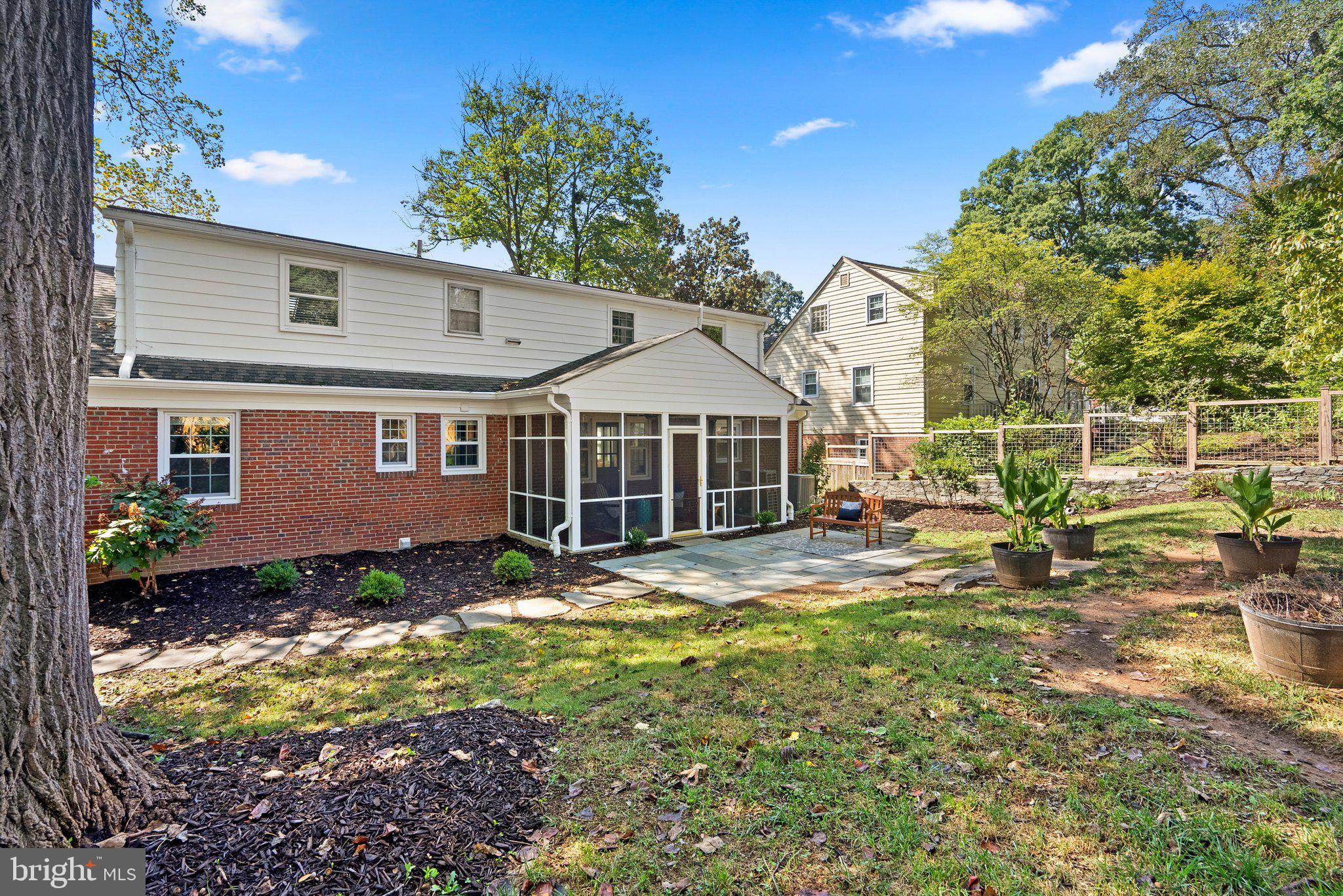 1701 Myrtle ROAD