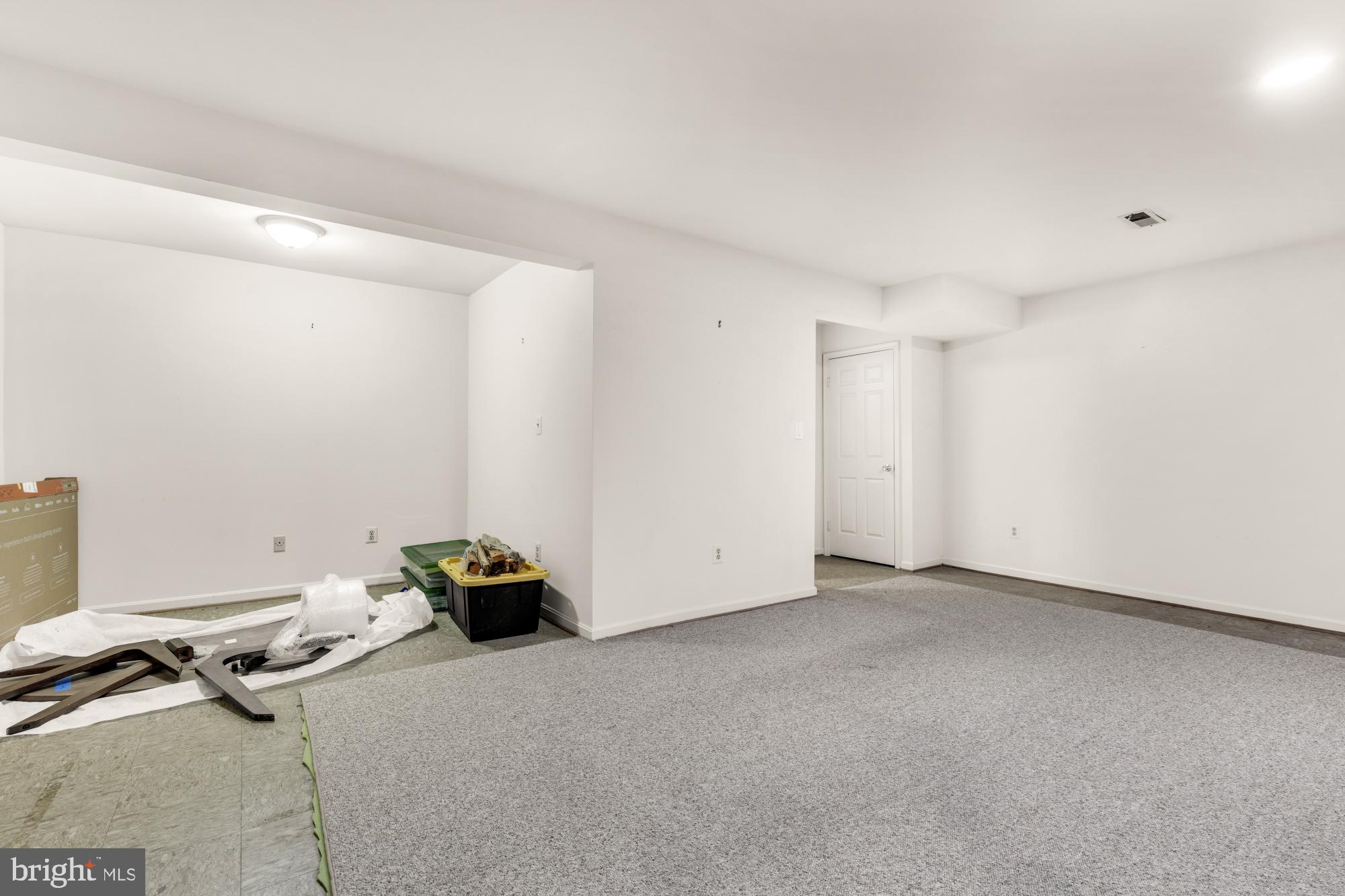 10855 LOCKWOOD DRIVE