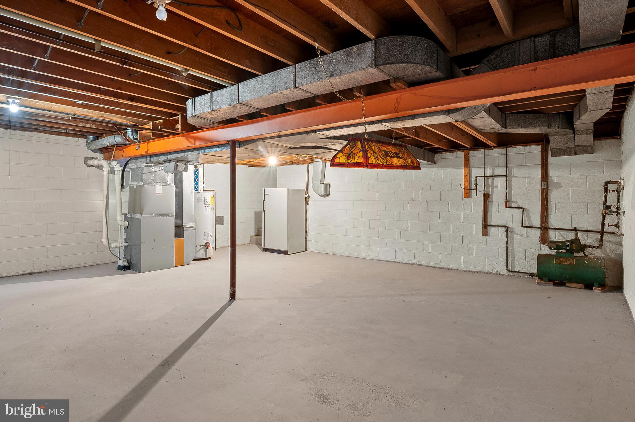 10904 BROOKWOOD AVENUE