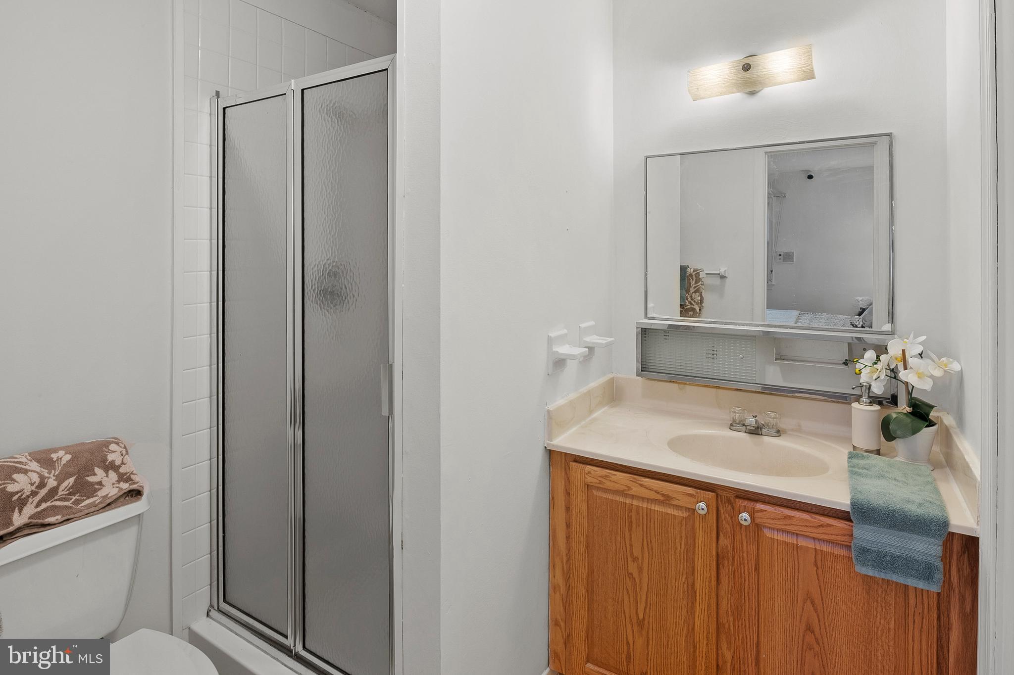 10904 BROOKWOOD AVENUE