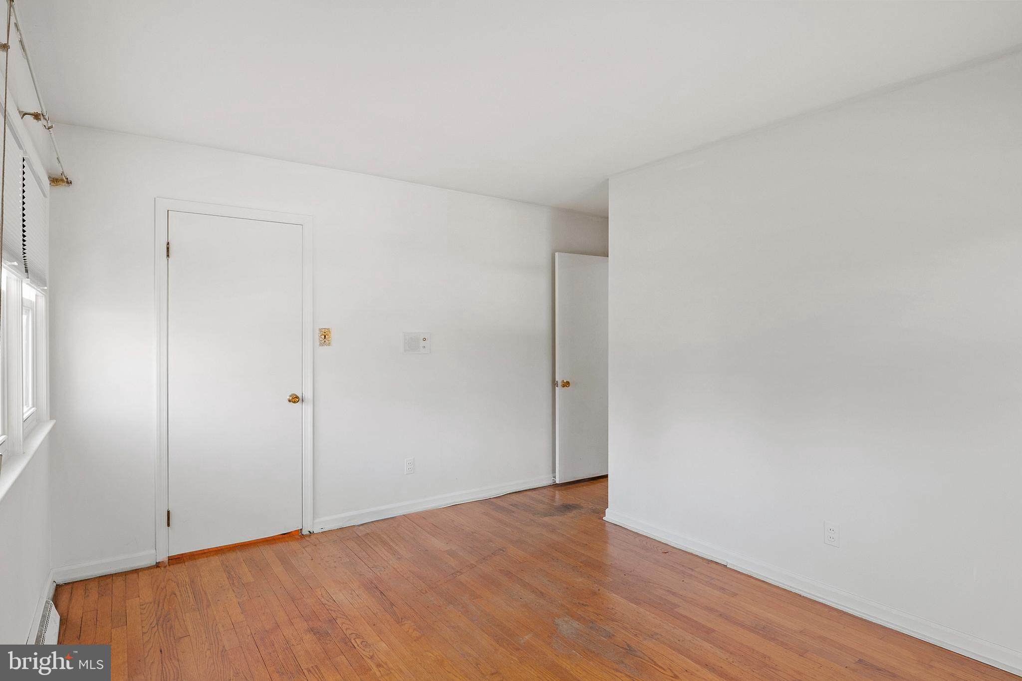 10904 BROOKWOOD AVENUE