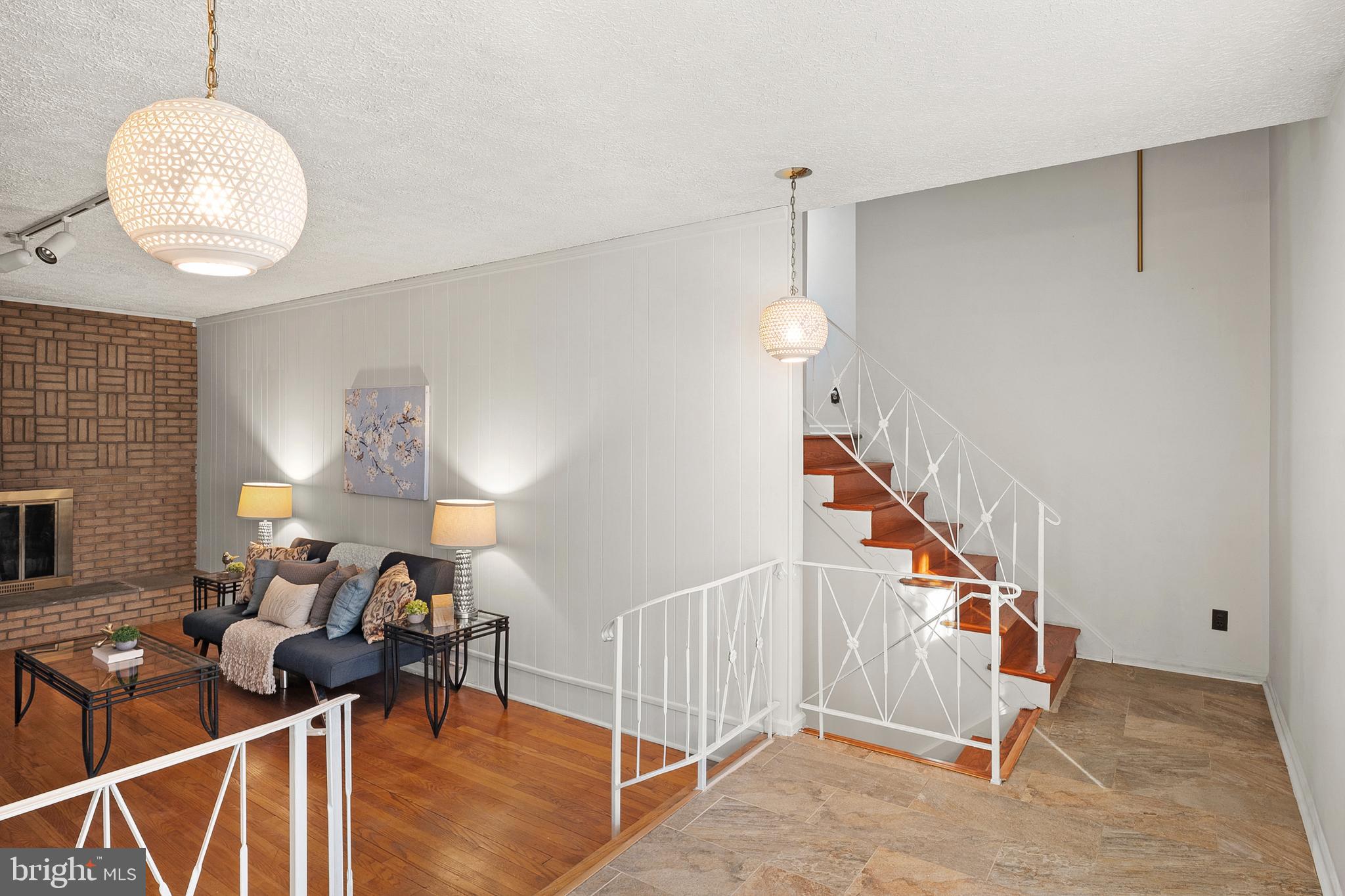 10904 BROOKWOOD AVENUE