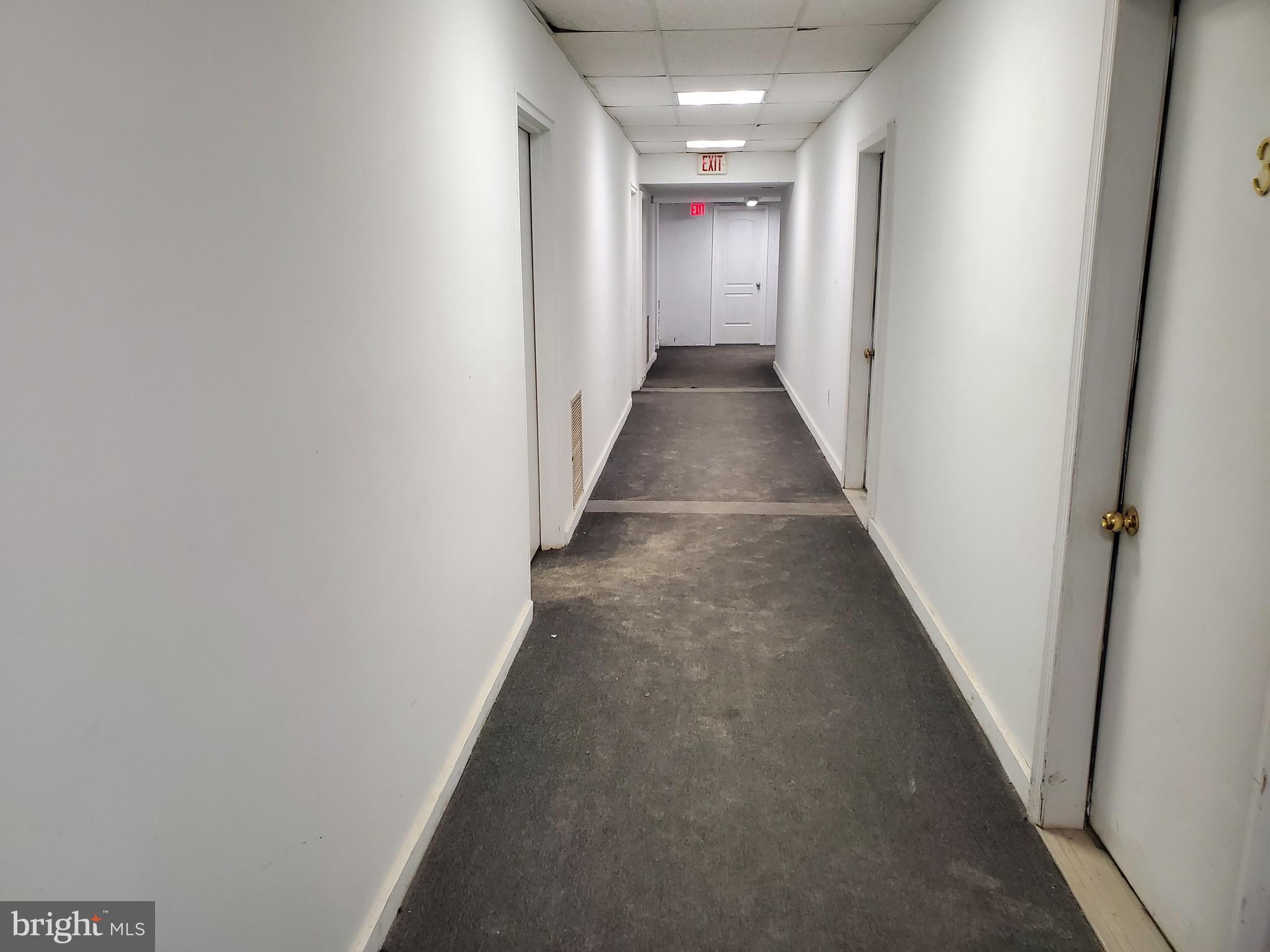 1011 Arlington BOULEVARD Unit: T4