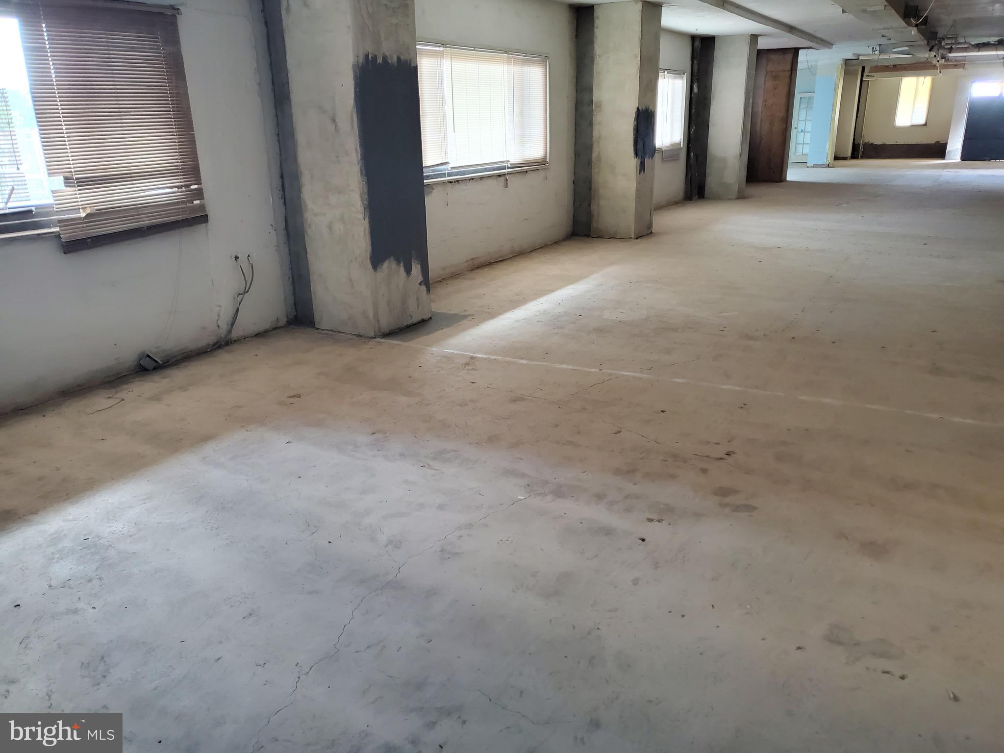 1011 Arlington BOULEVARD Unit: T4