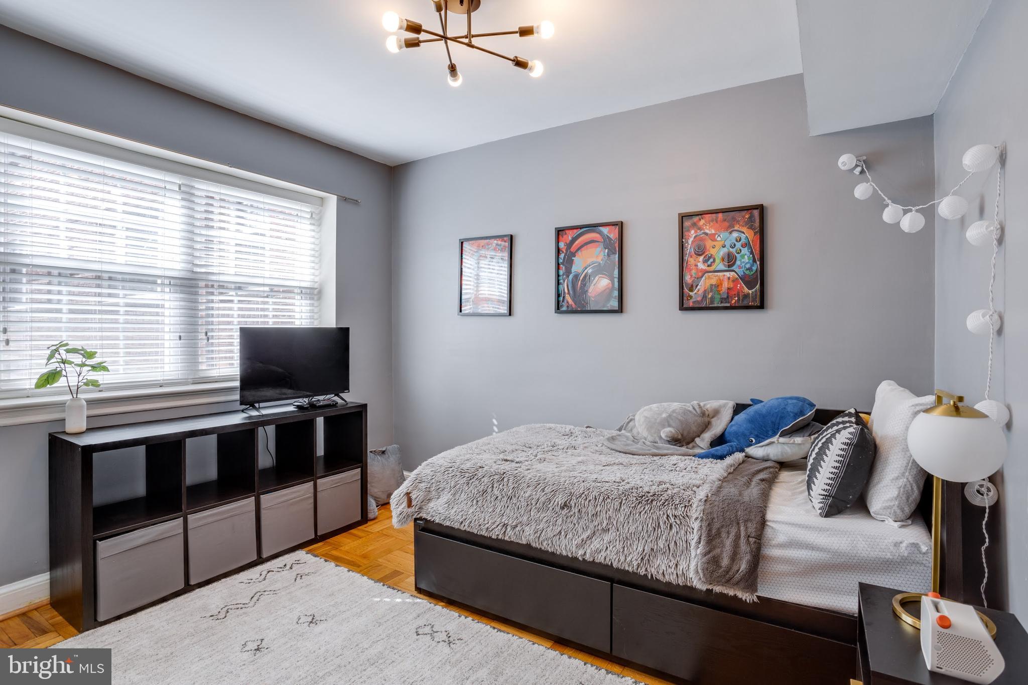 1303 N Ode St #204